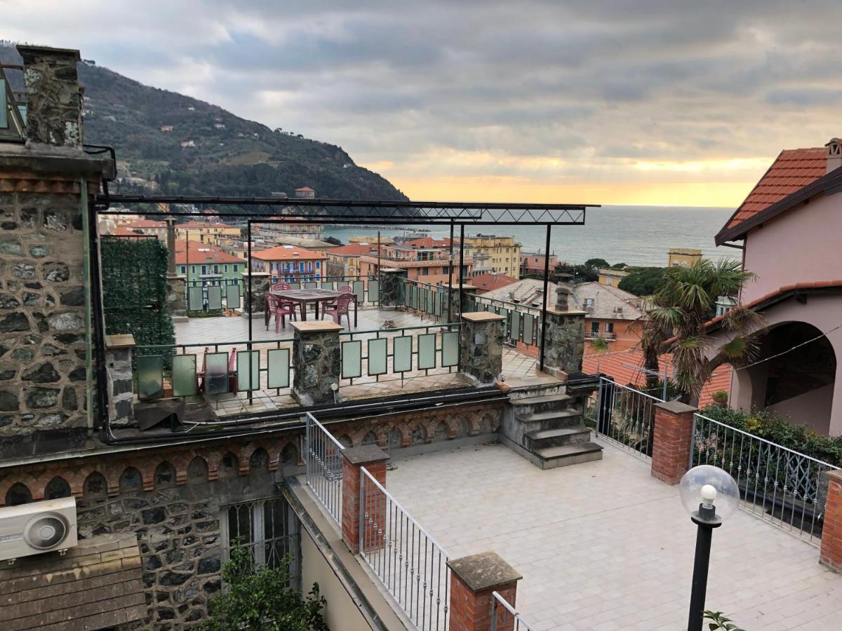 Appartamento Al Castelletto Λεβάντο Εξωτερικό φωτογραφία